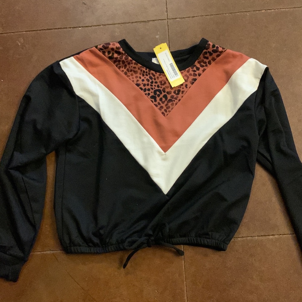 NWT Size L girls 14 top super soft! From Stitch fix